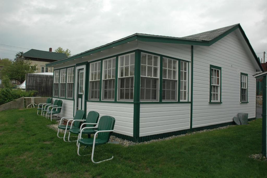 Channel Waterfront Cottages Weirs Beach Kamer foto