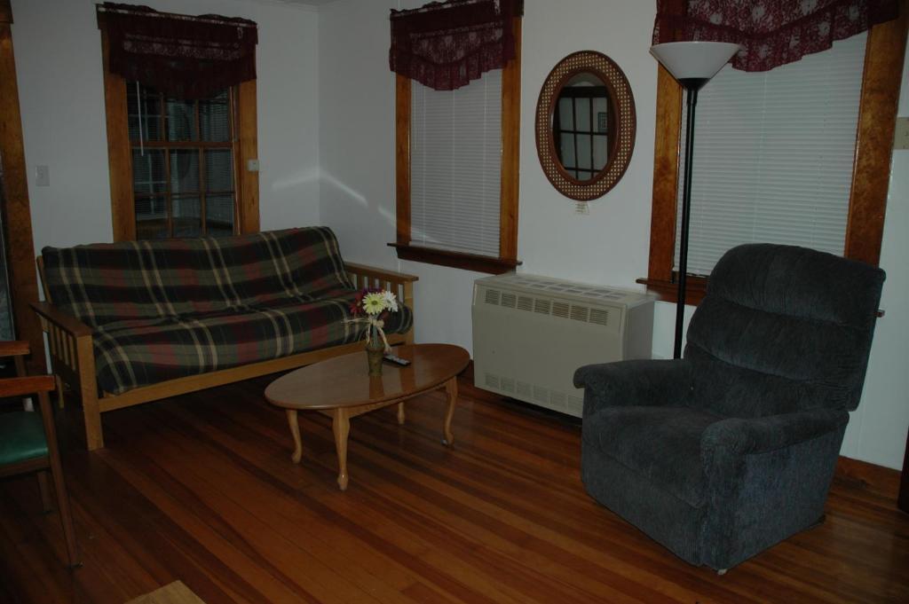 Channel Waterfront Cottages Weirs Beach Kamer foto